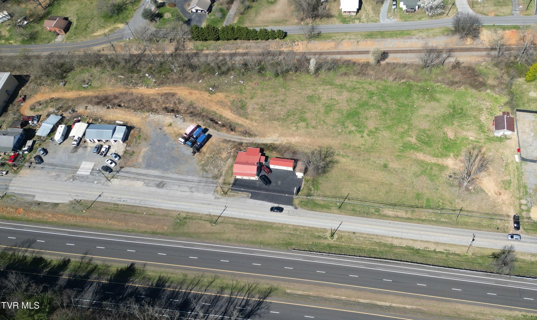 Photo #4: 556 Main Street