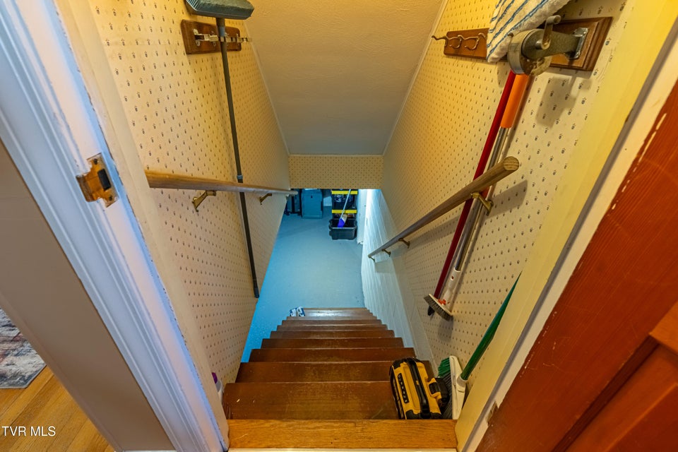 Photo #35: 442 Monte Vista Drive