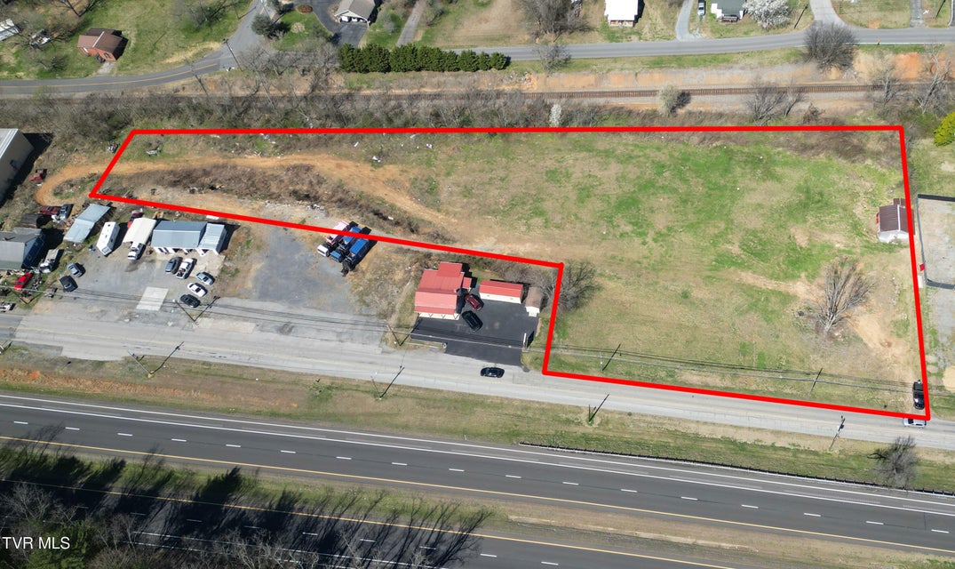 Photo #5: 556 Main Street