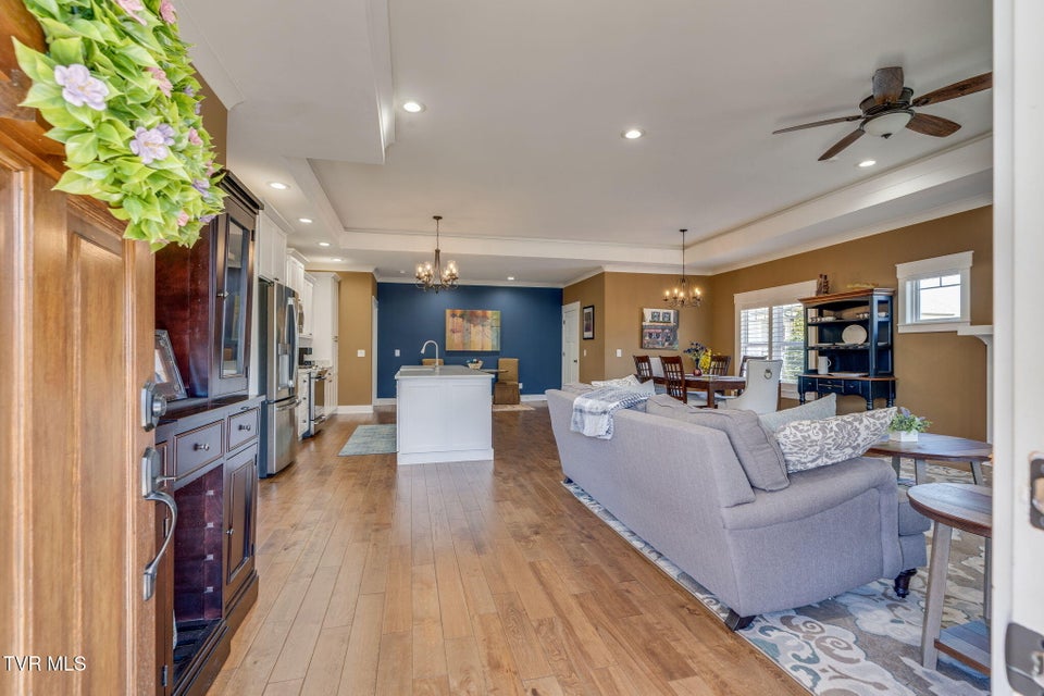 Photo #6: 197 Princeton Gardens Drive