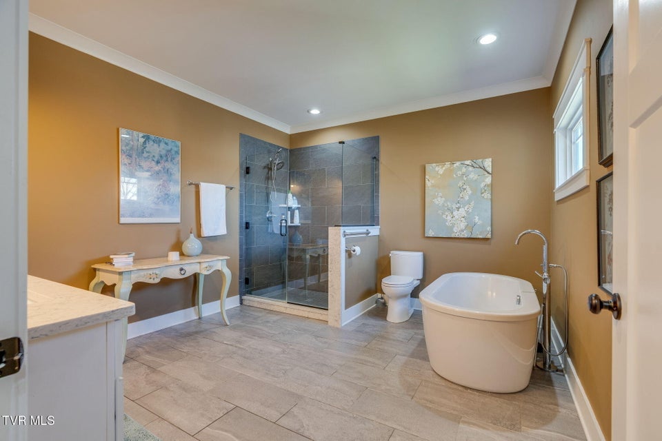 Photo #21: 197 Princeton Gardens Drive