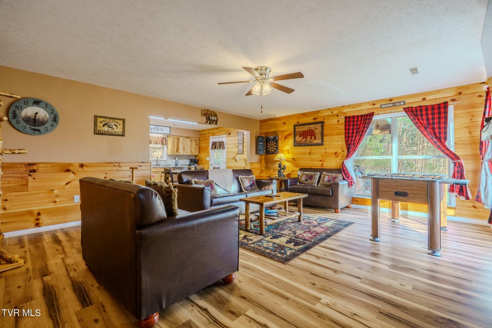 Photo #3: 1430 Am King Way