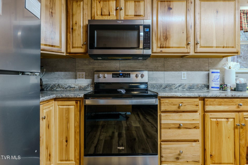 Photo #11: 1430 Am King Way