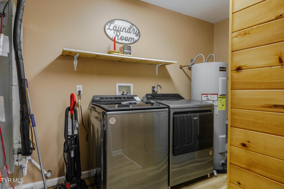 Photo #25: 1430 Am King Way