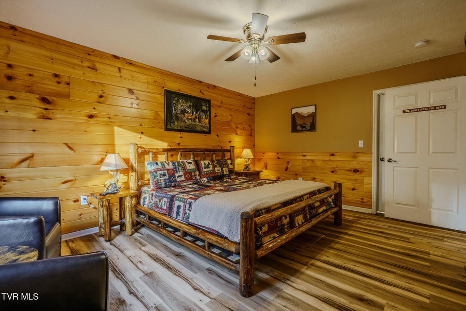 Photo #23: 1430 Am King Way