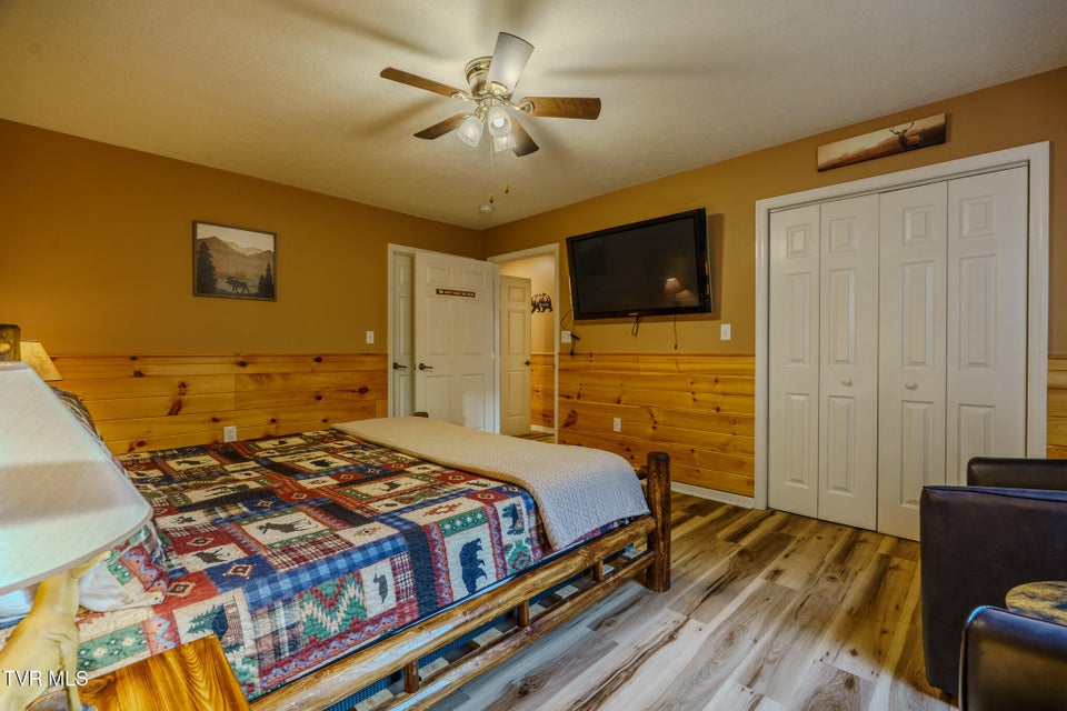 Photo #24: 1430 Am King Way