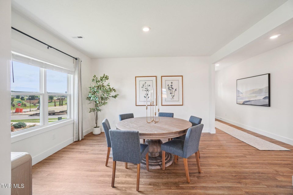 Photo #9: 62 Ollie Street 