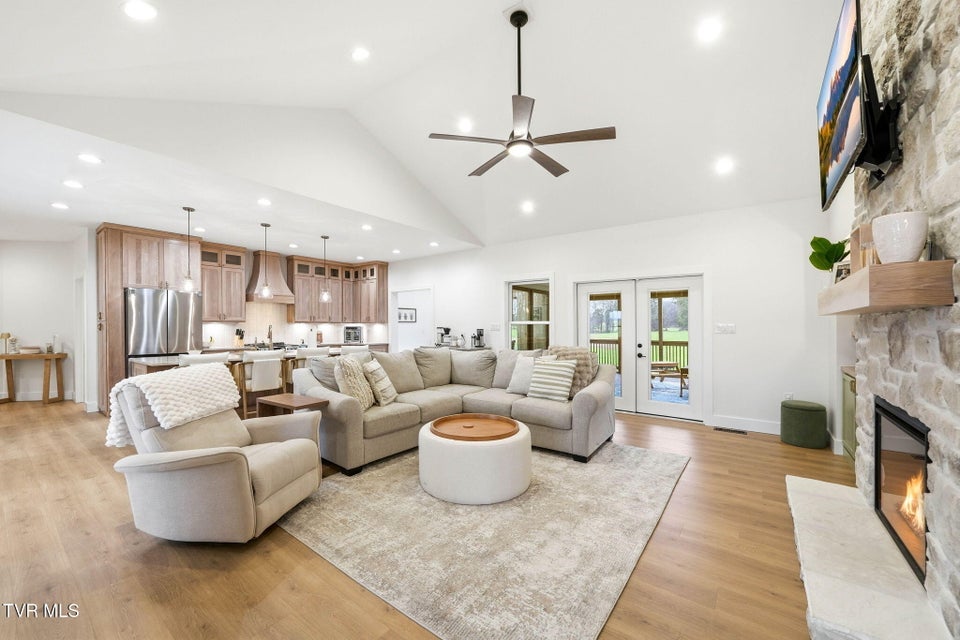 Photo #12: 173 Telford New Victory Road