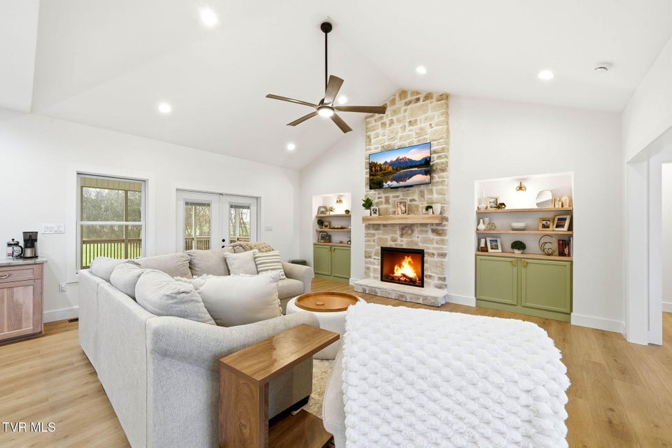 Photo #11: 173 Telford New Victory Road