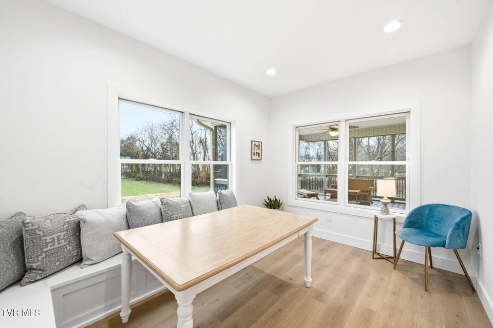 Photo #21: 173 Telford New Victory Road