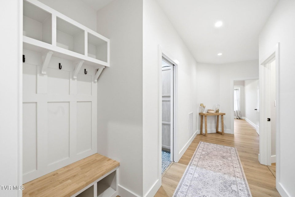 Photo #33: 173 Telford New Victory Road