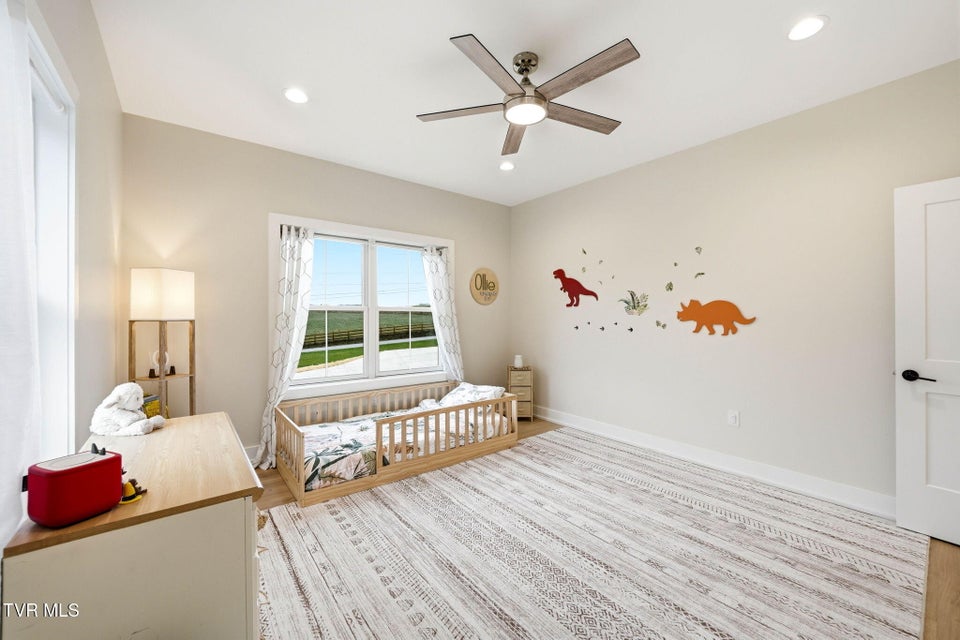 Photo #41: 173 Telford New Victory Road