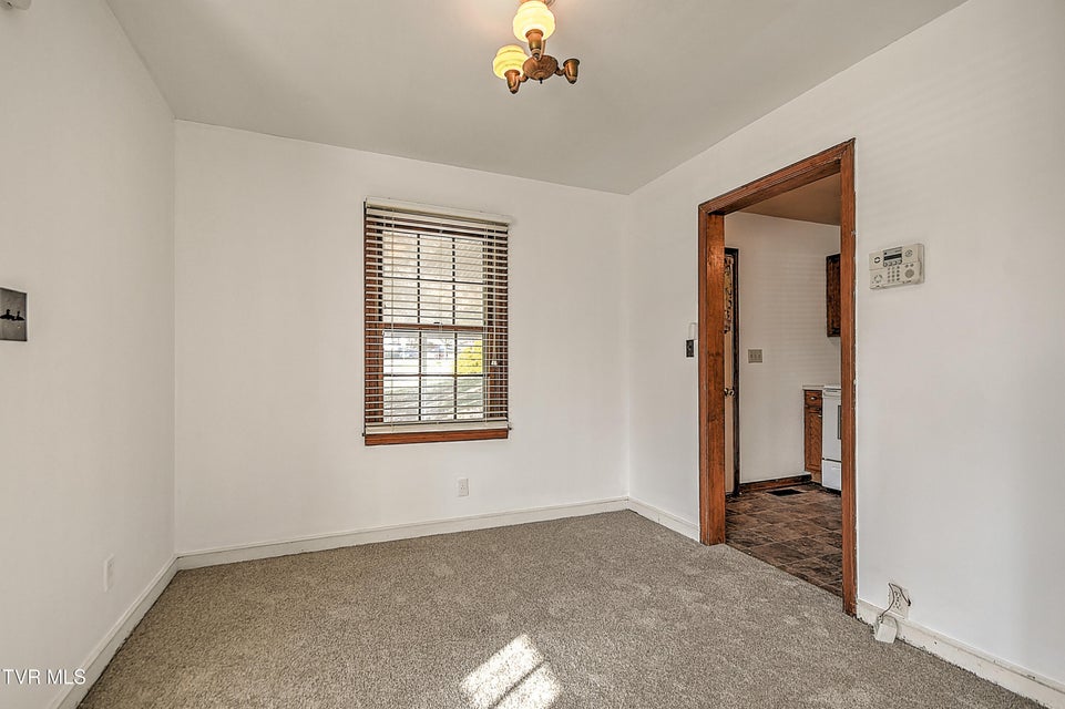 Photo #8: 1208 Garden Drive