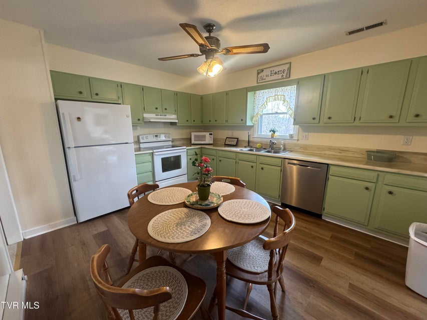 Photo #12: 134 Independence Lane