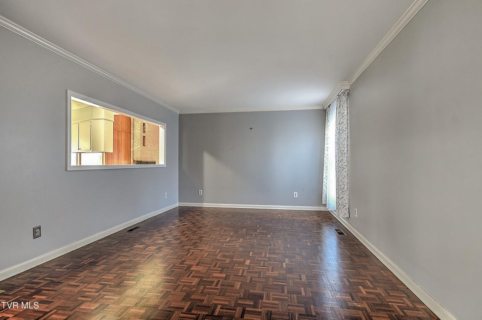 Photo #13: 1333 Dupont Drive