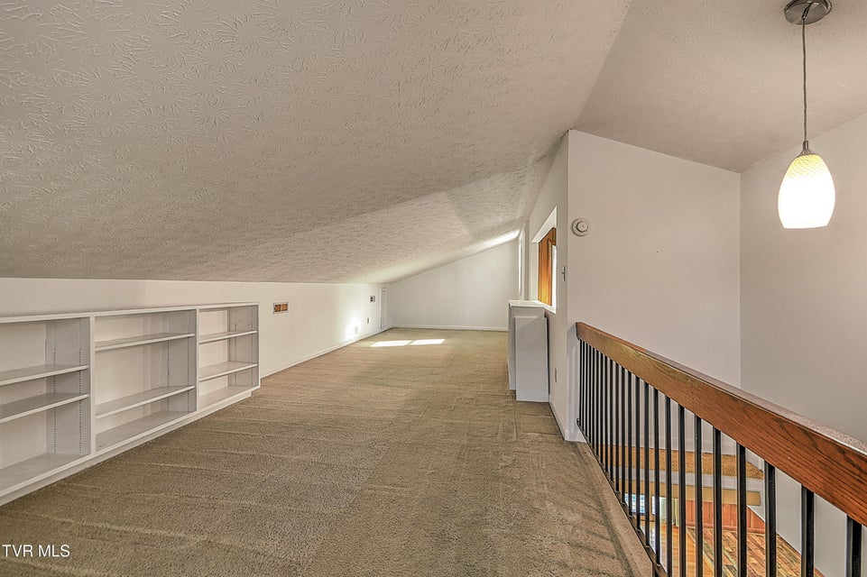 Photo #39: 1333 Dupont Drive