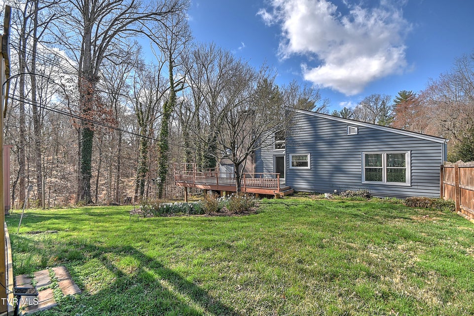 Photo #65: 1333 Dupont Drive