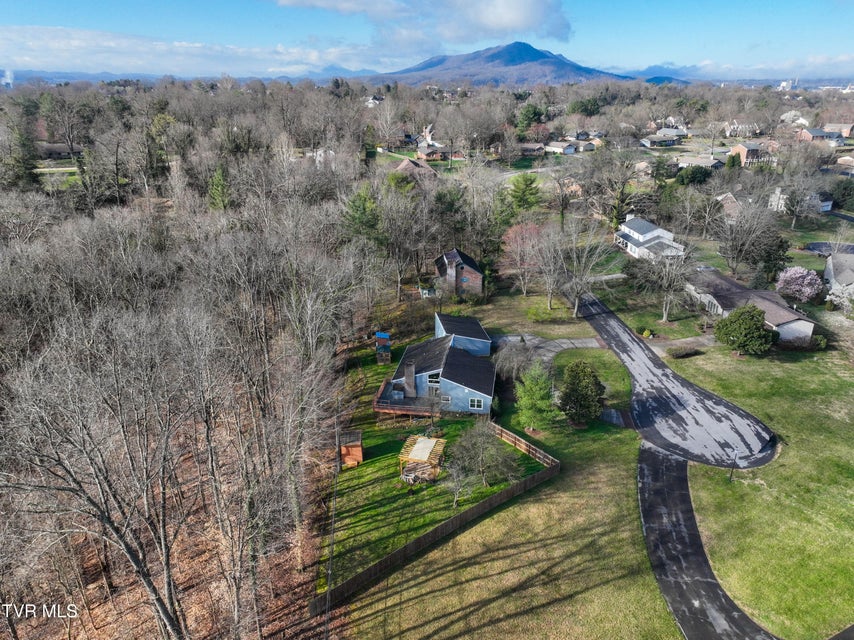 Photo #72: 1333 Dupont Drive