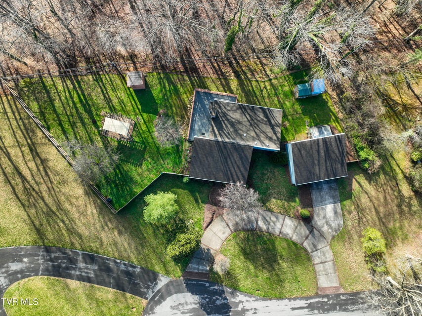 Photo #86: 1333 Dupont Drive