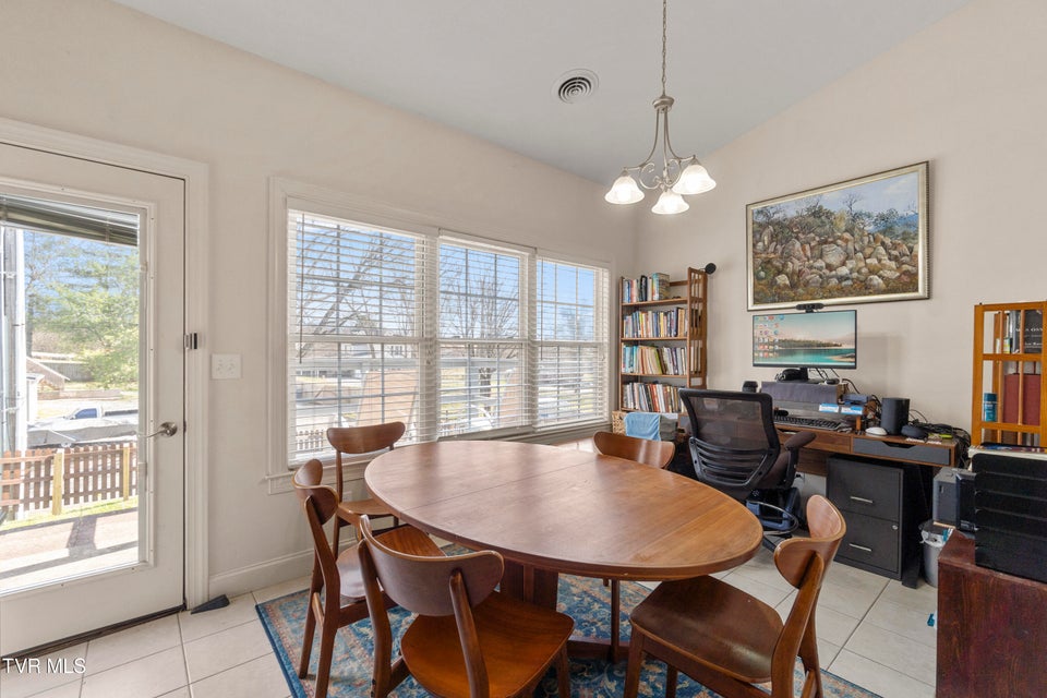 Photo #13: 112 Southridge Drive