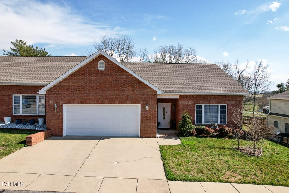 Photo #32: 112 Southridge Drive