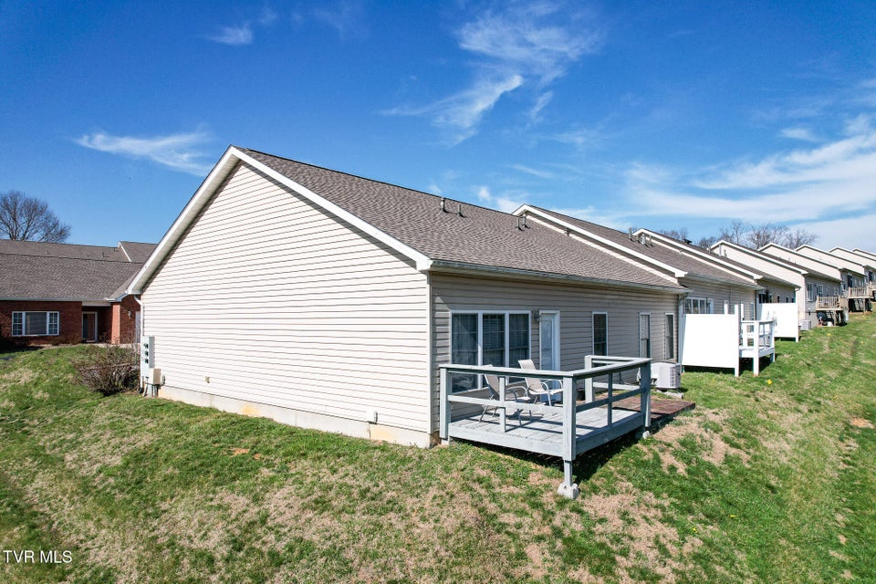 Photo #33: 112 Southridge Drive