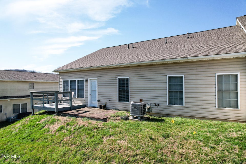 Photo #35: 112 Southridge Drive