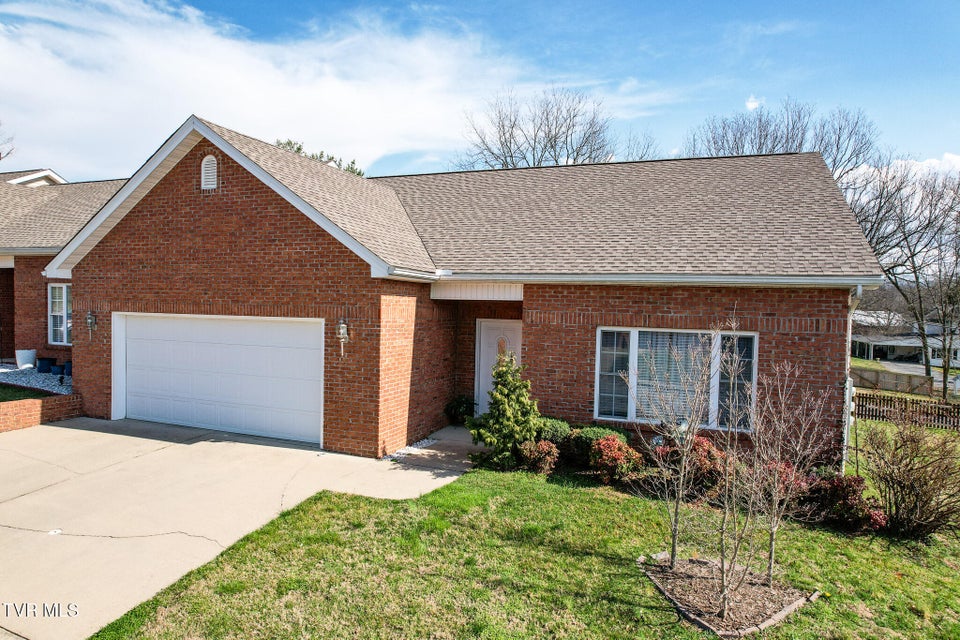 Photo #36: 112 Southridge Drive