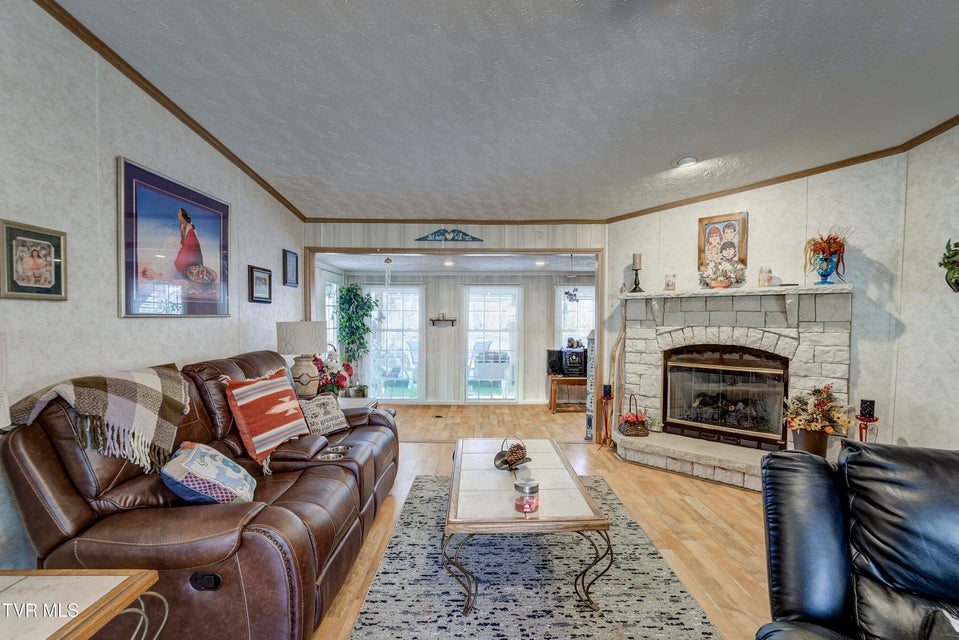 Photo #7: 126 Elizabeth Ann Drive