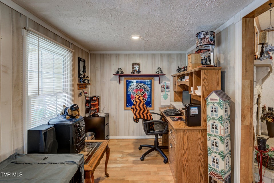 Photo #28: 126 Elizabeth Ann Drive