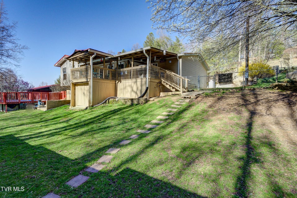 Photo #37: 126 Elizabeth Ann Drive