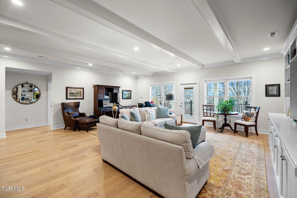 Photo #26: 426 English Ivy Trail