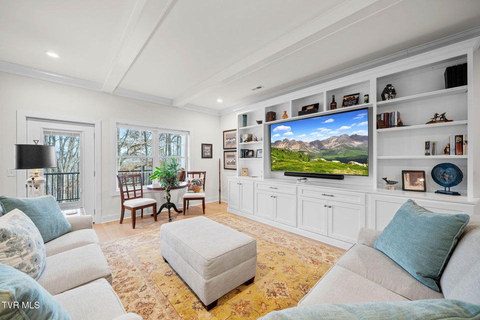 Photo #27: 426 English Ivy Trail