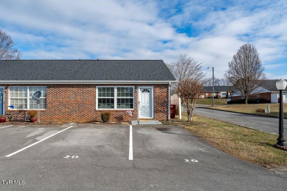 Photo #25: 20 Boone Hill Court