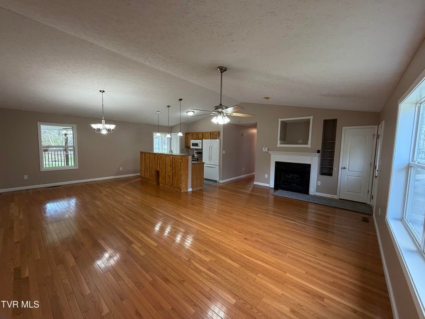 Photo #8: 885 Hartman Lane