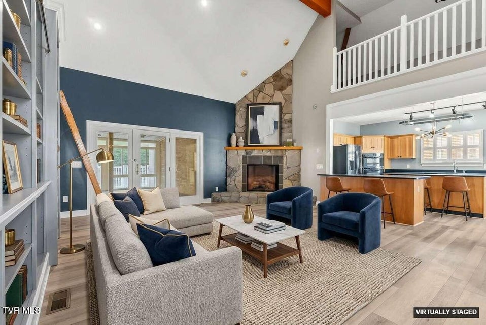 Photo #11: 165 Century Court