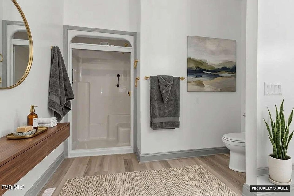 Photo #31: 165 Century Court