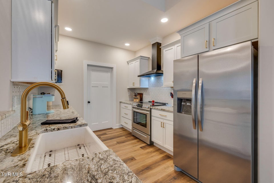 Photo #16: 4724 Sterling Lane