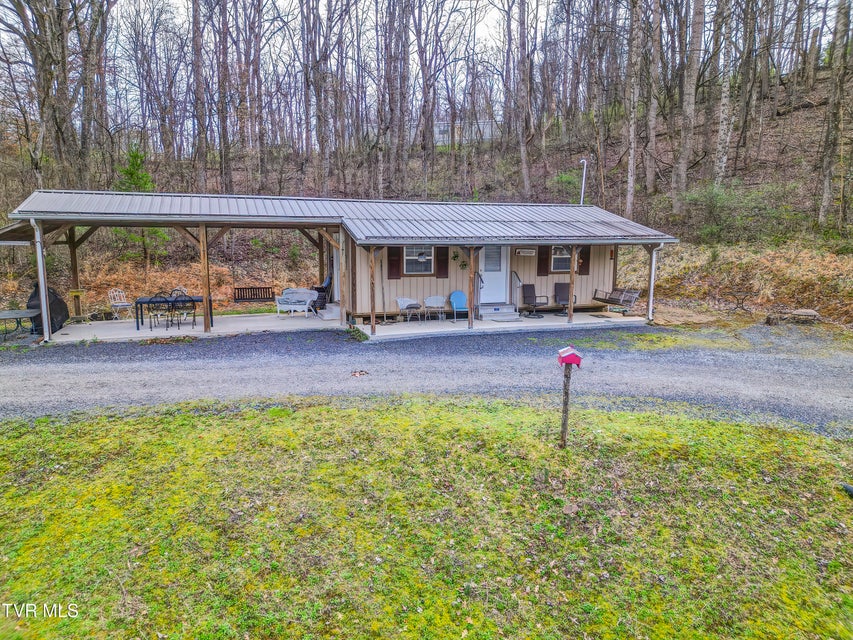 Photo #10: 184 Davis Drive