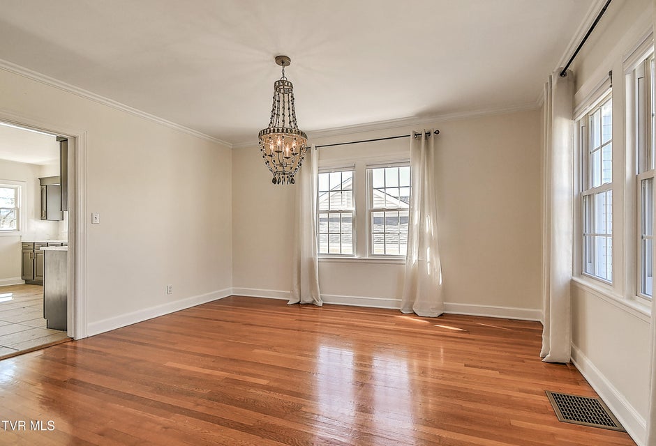 Photo #13: 161 Sevier Avenue