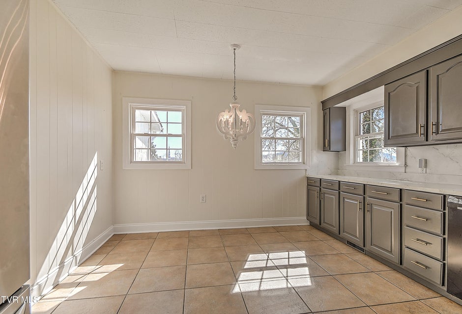 Photo #19: 161 Sevier Avenue