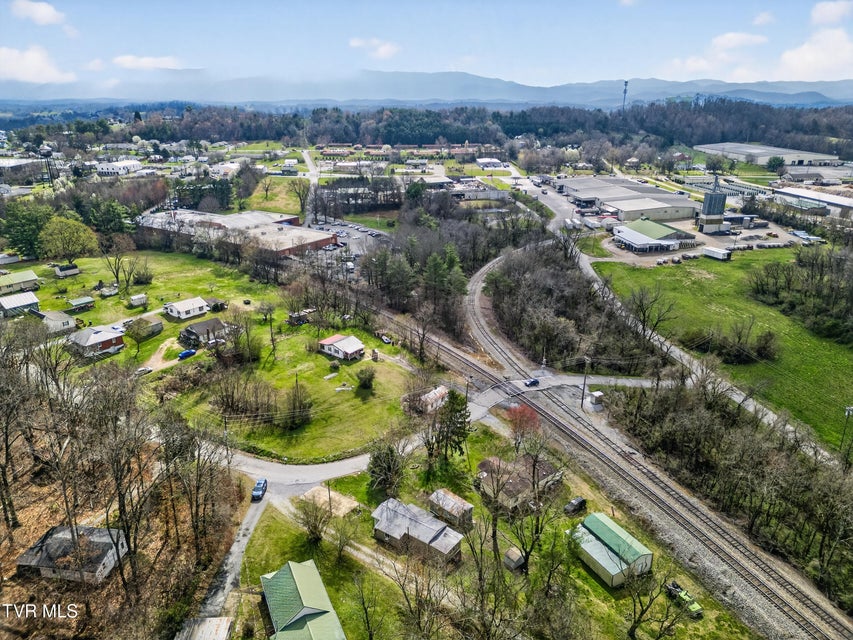 Photo #44: 1140 Irish Street