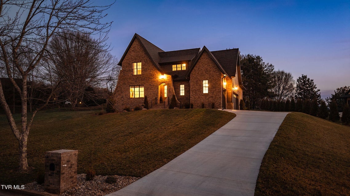 Photo #2: 302 Huntington Way