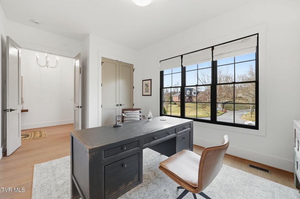 Photo #64: 302 Huntington Way