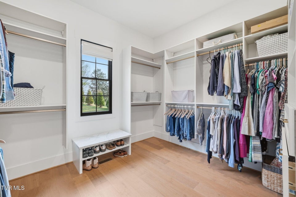 Photo #61: 302 Huntington Way