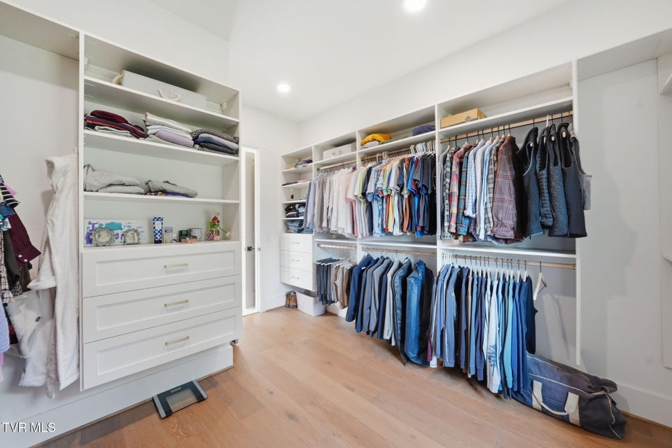 Photo #62: 302 Huntington Way