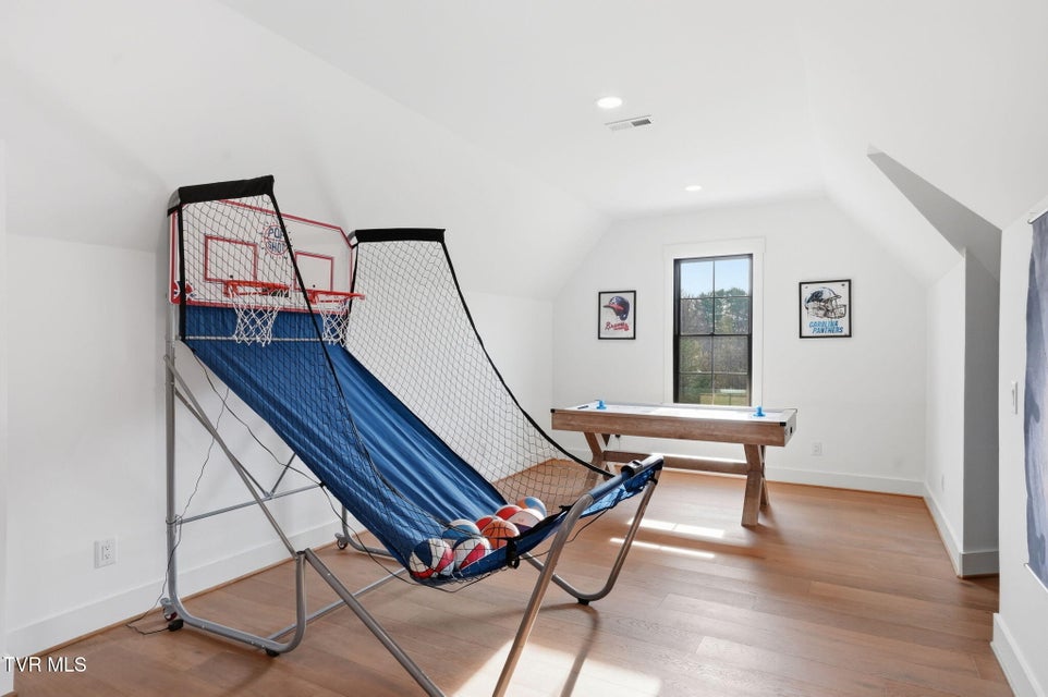 Photo #84: 302 Huntington Way