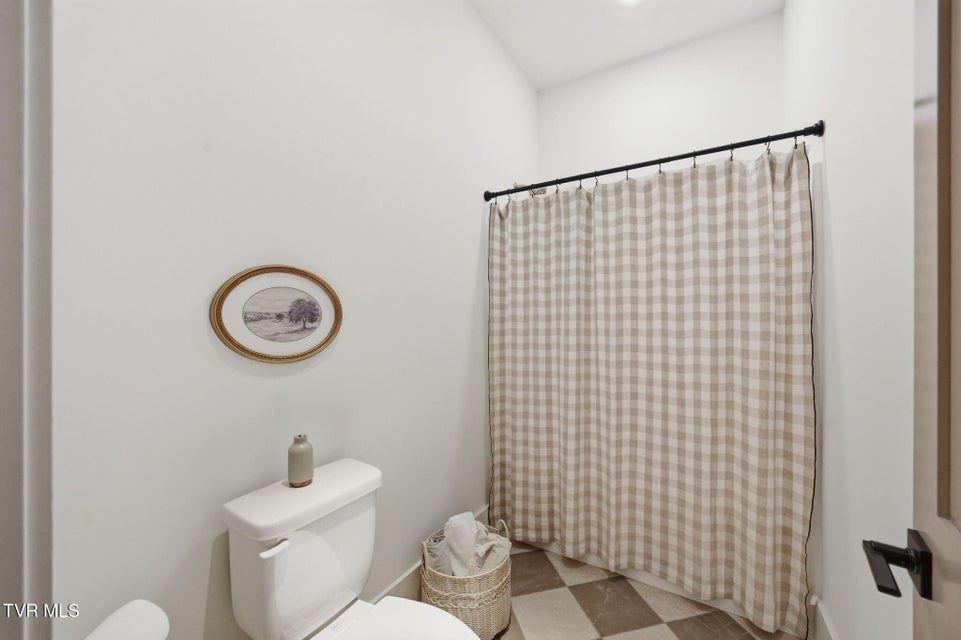 Photo #66: 302 Huntington Way