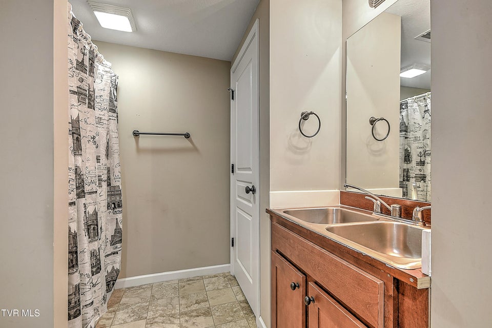 Photo #26: 251 New Hope Road