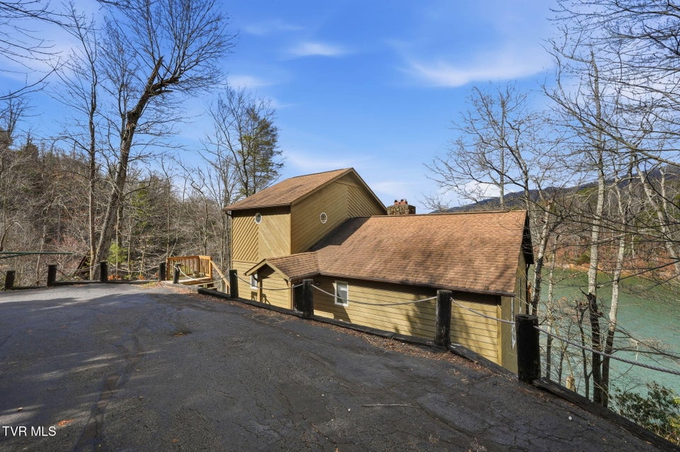 Photo #6: 310 Cove Ridge Lane